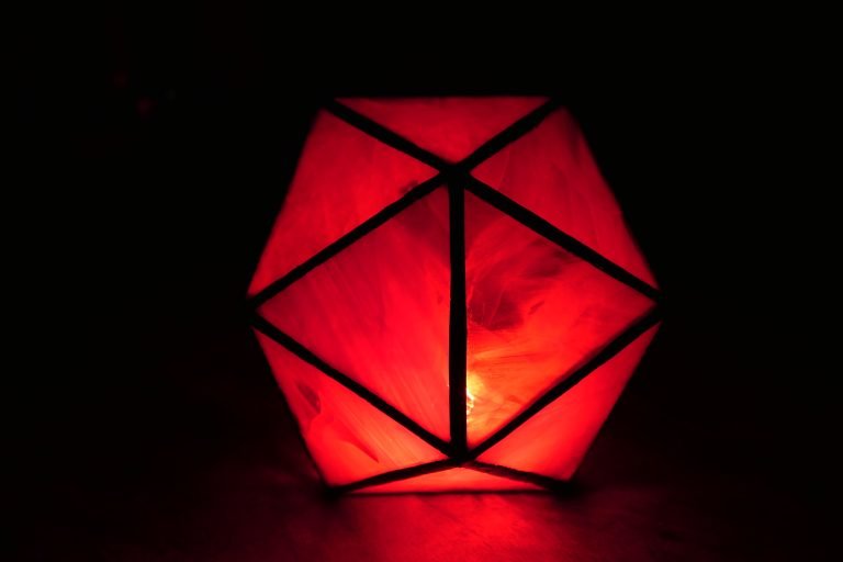 D20 Tiffany Lamp